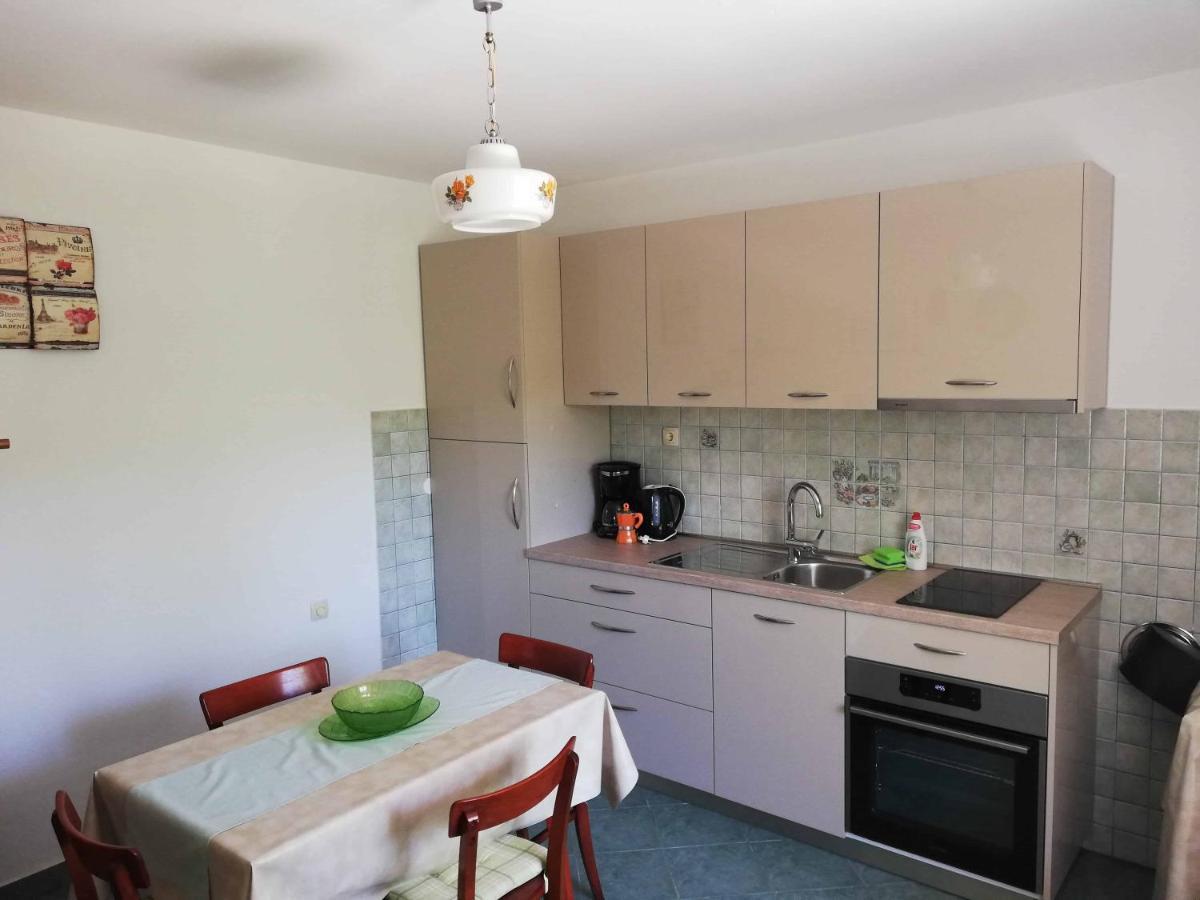 Apartments Sandra Palit Luaran gambar
