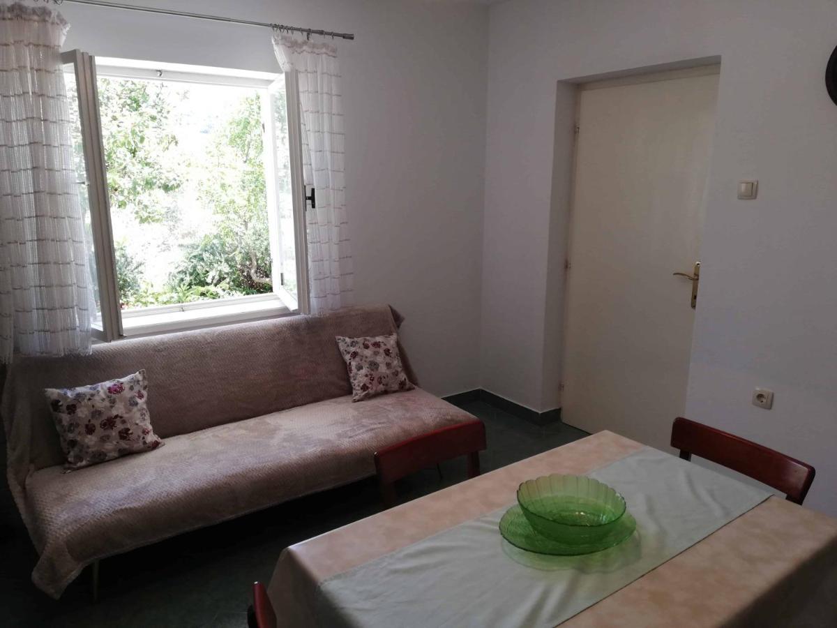 Apartments Sandra Palit Luaran gambar